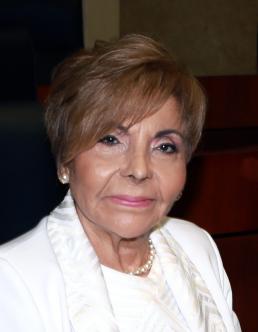 Mayín Correa